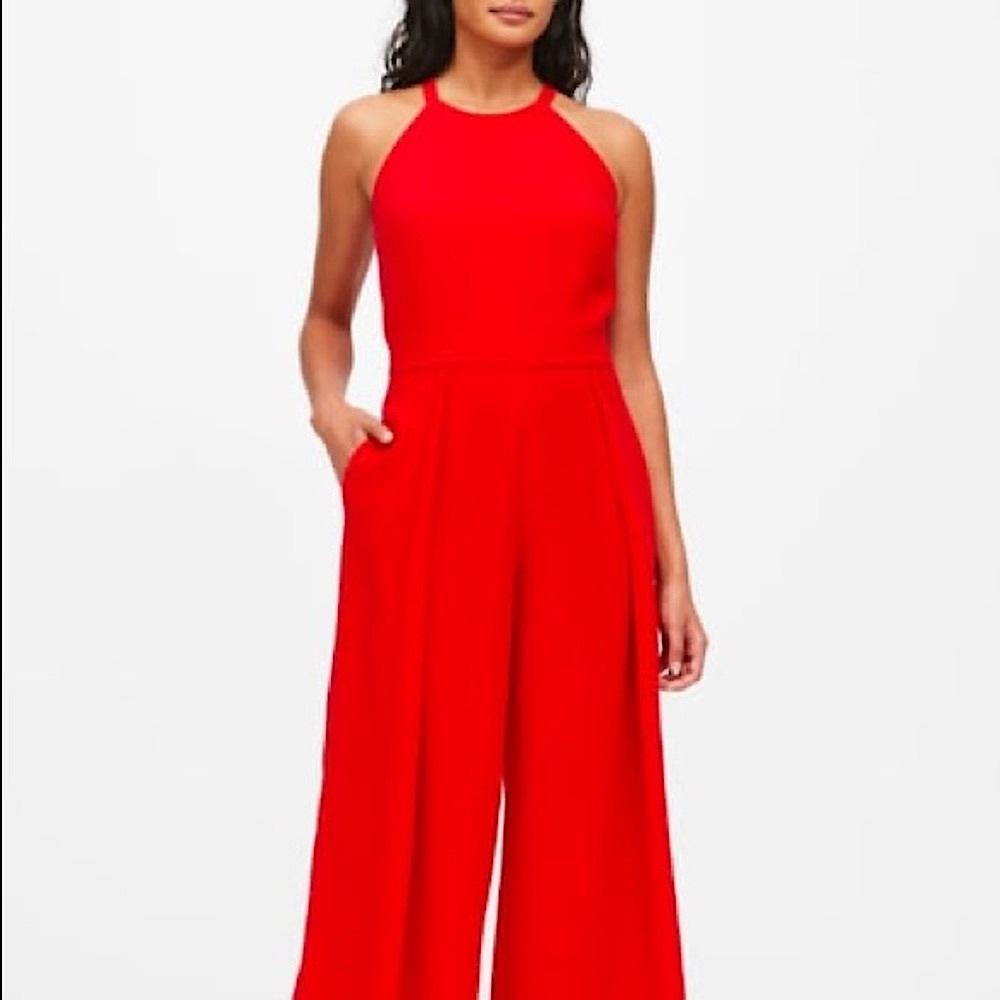 red wide leg jumpsuit ❤️